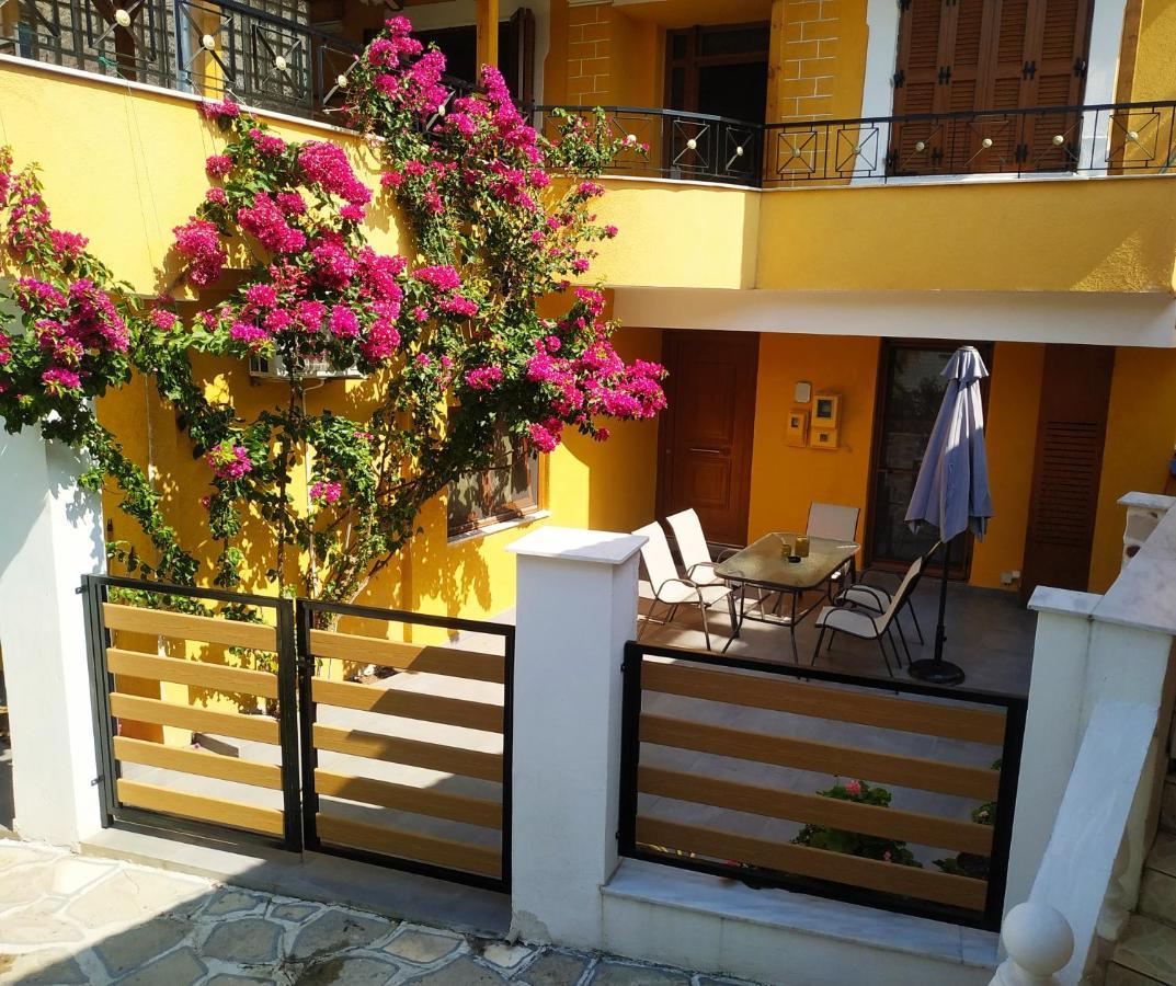 Appartement Sunny Days à Limenaria  Extérieur photo